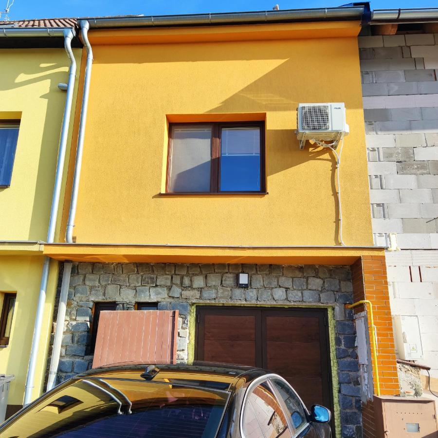 Ubytovani Na Sklepe U Spacira Velke Pavlovice Exterior photo